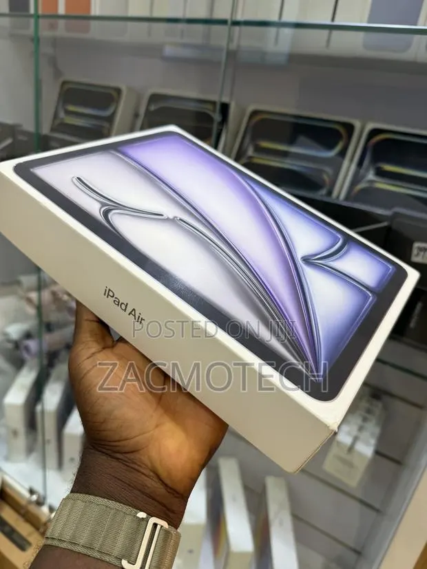 New Apple iPad Air 11 (2026) 128 GB Gray · Photo 1