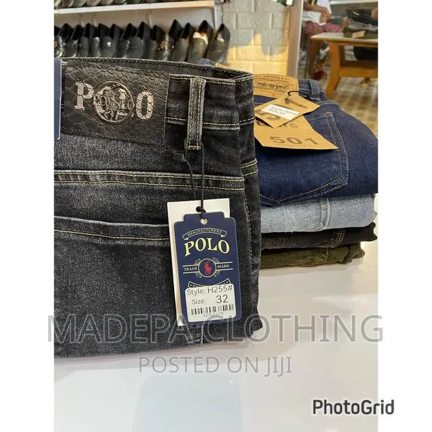 Quality Stock Jeans · Photo 1