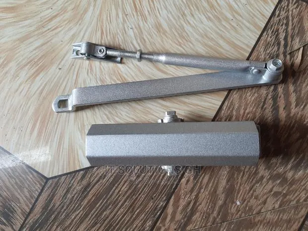 General Door Closer · Photo 1