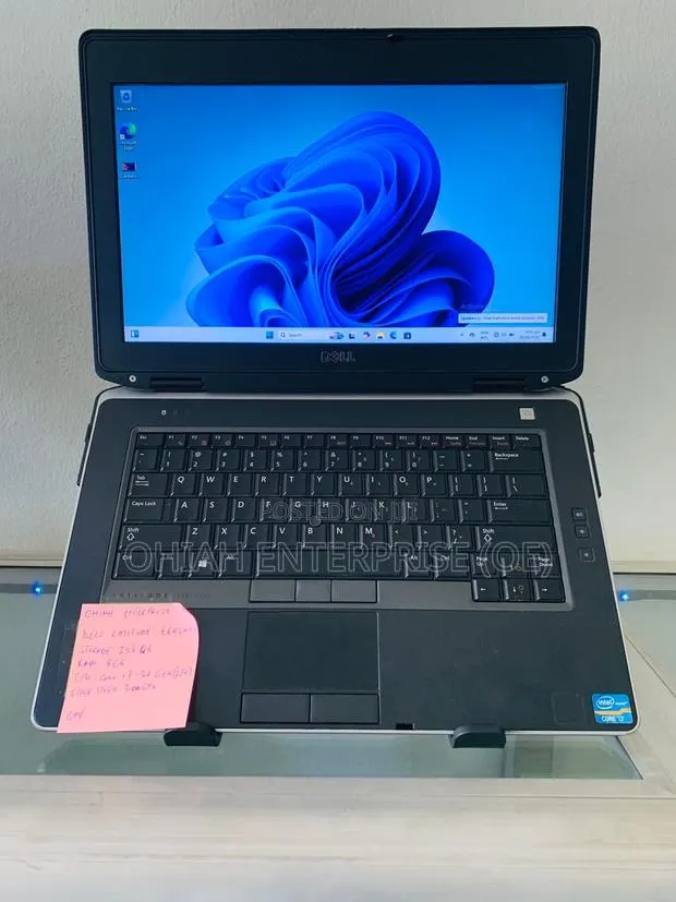 Laptop Dell Latitude E6430 8GB Intel Core i7 HDD 256GB · Photo 1