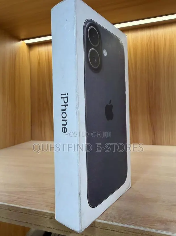 New Apple iPhone 17 256 GB Black · Photo 1
