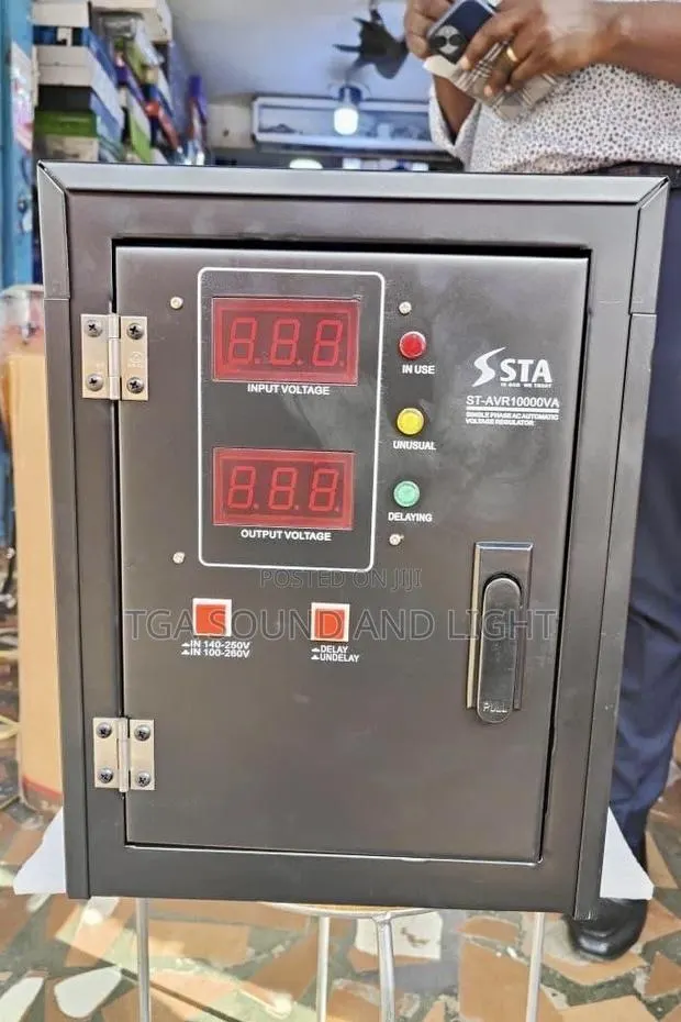 STA ST-AVR10000VA Single Phase Digital AC Automatic Voltage Regulator · Photo 1