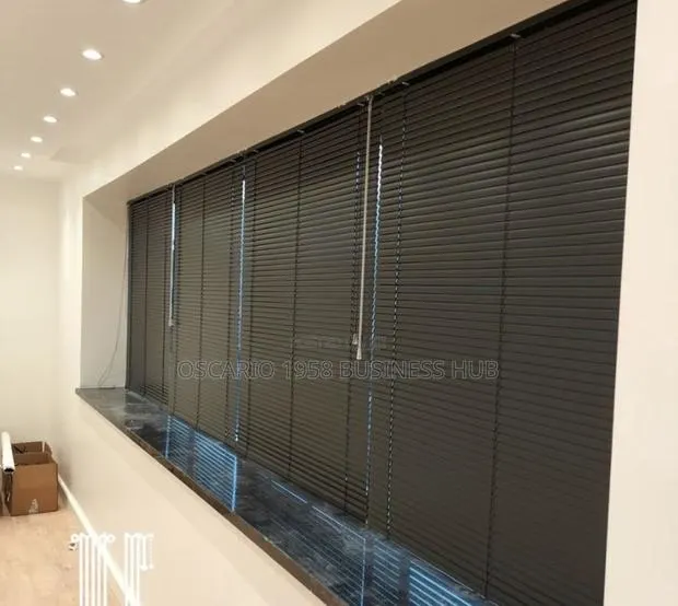Giovanna Anthony Vanation Curtain Blinds · Photo 1