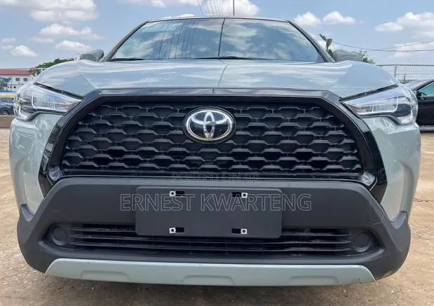 Toyota Corolla Cross 2024 Blue · Photo 1