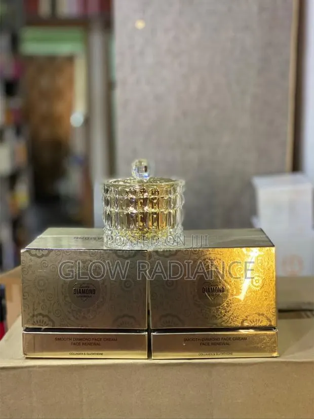 Smooth Diamond Luxurious Renewal Face Cream · Photo 1