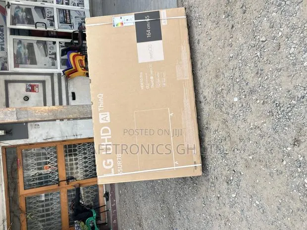 Clear Led Smart Lg 65 Inch Uhd Flat Screen Ultra Tv · Photo 1