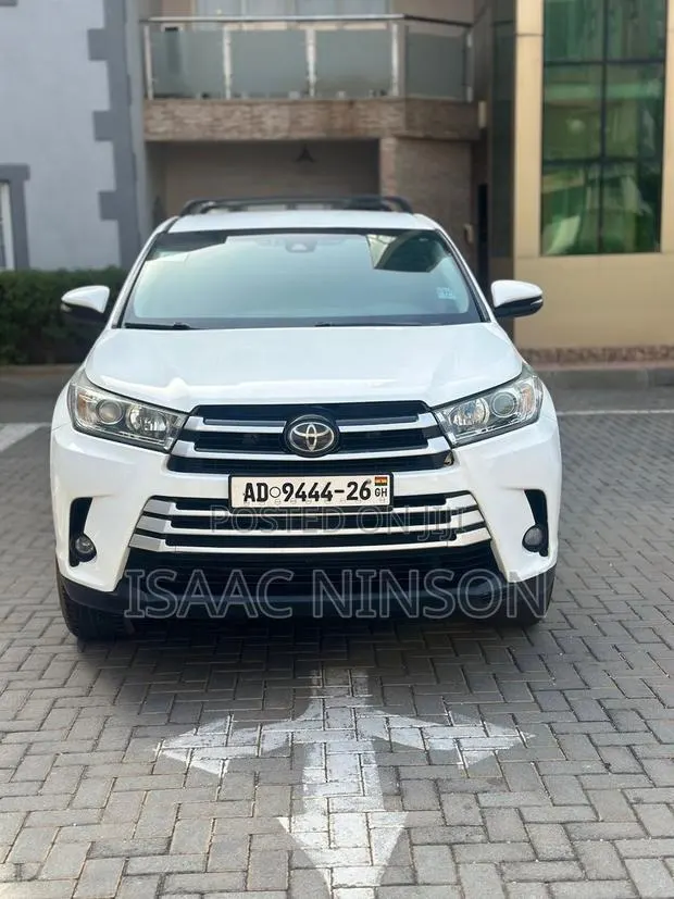 Suv for Rental · Photo 1