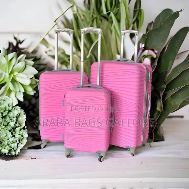 Turkish Traveling or Marriage Bag · Photo 1