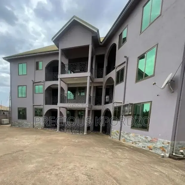 2bdrm Apartment in Commandos Adenta for rent · Photo 1