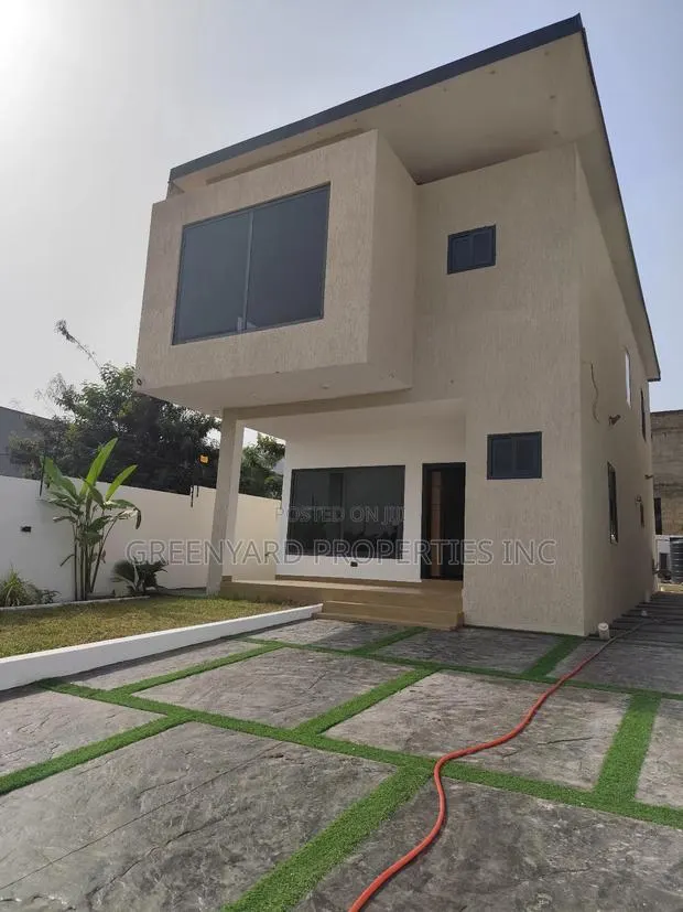 3bdrm House in Teiman, Oyarifa for sale