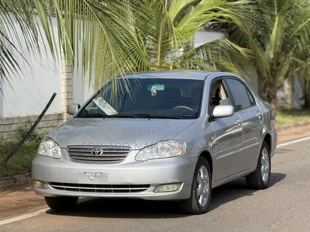 Toyota Corolla 1.6 VVT-i 2007 Silver · Photo 1