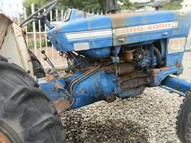 Ford 4000 for Sale · Photo 1