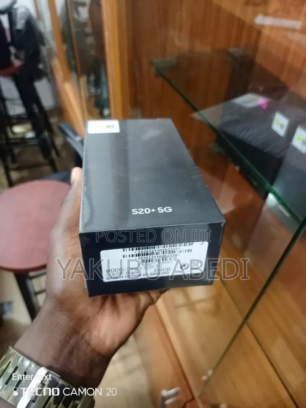 New Samsung Galaxy S20+ 5G 256 GB Black · Photo 1
