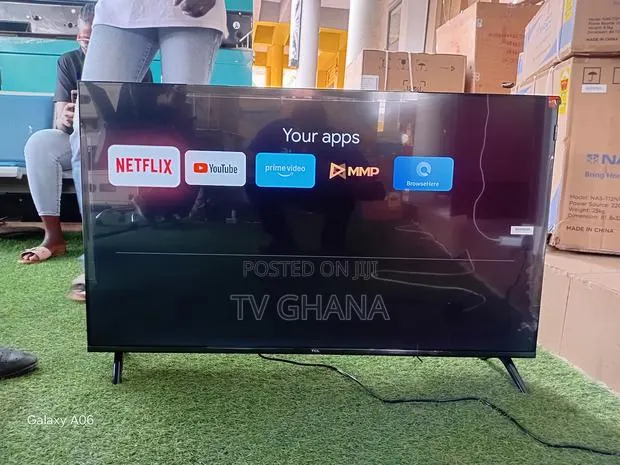 TCL Television 43inches Smart Google TCL 43inches · Photo 1