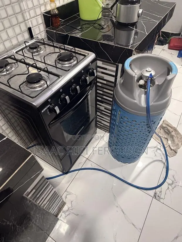 Gas Stove + Cylinder · Photo 1