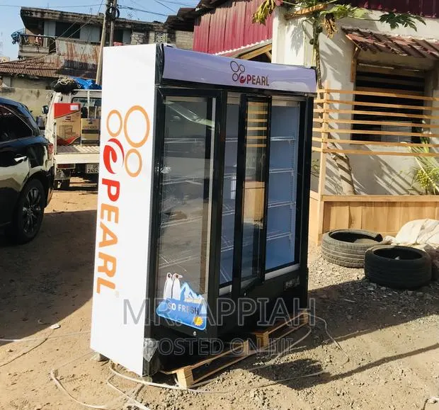 High Quality Prarl PVC-150 3 Door Electric Beverage Cooler. · Photo 1