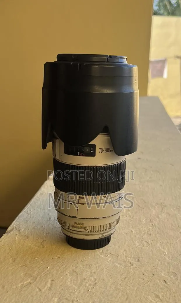Canon 70-200mm F2.8Lens · Photo 1