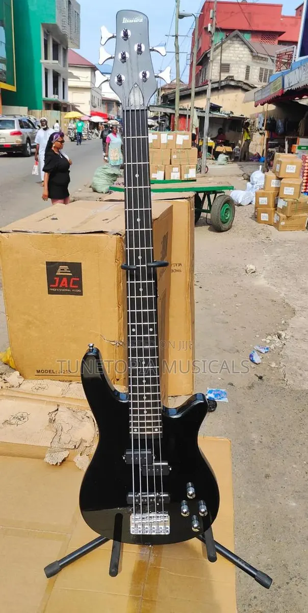 Ibanez Gio Series 5-String Electric Bass Guitar in Black. · Photo 1
