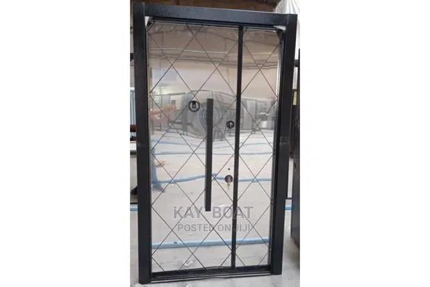 Armored One and Half Door With All Accessories Available · Photo 1