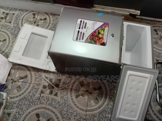 Stylish and Efficient 61l Roch Refrigerator · Photo 1