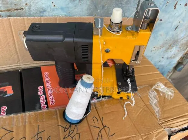 Sack Sewing Machine · Photo 1