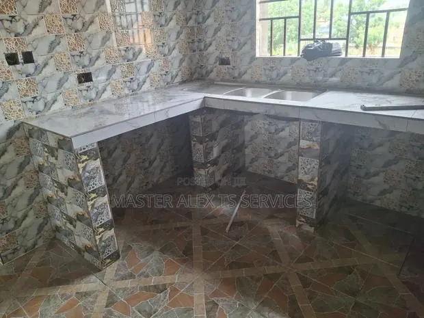 Tiler( Mats) · Photo 1