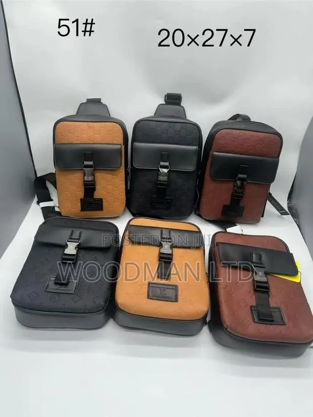 Cross Body Bags · Photo 1