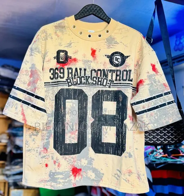 Rich Star Studios Crop Tops Available · Photo 1