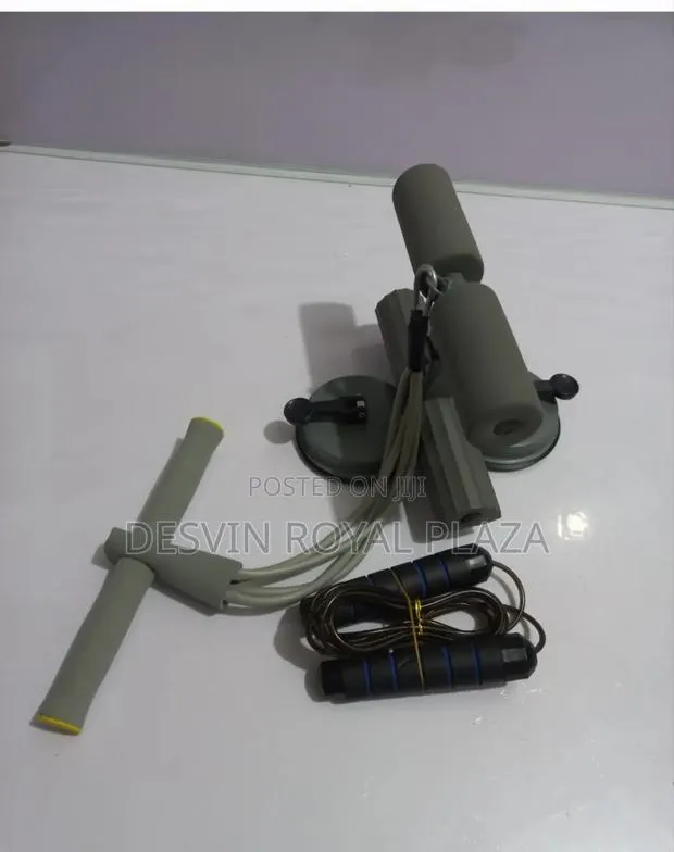 Sit Up Bar + Skipping Rope · Photo 1