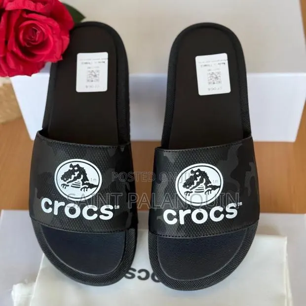 Crocs Palm Slippers · Photo 1
