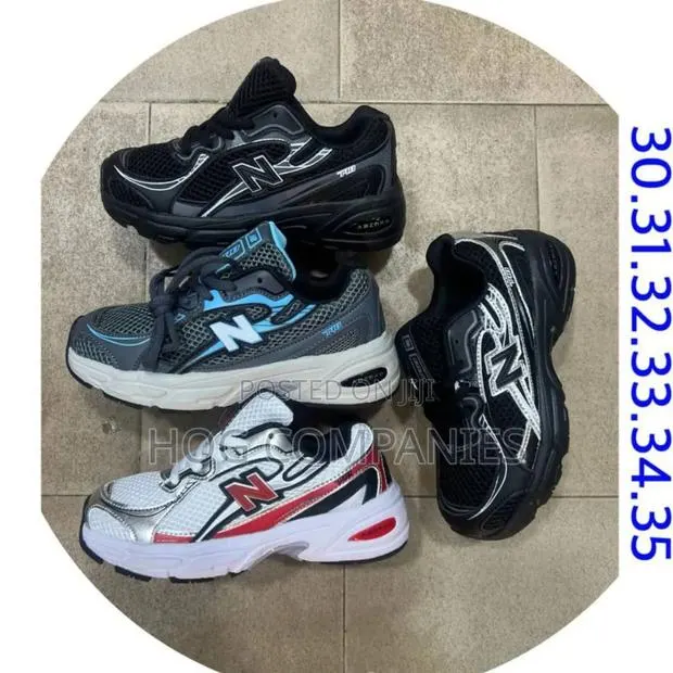 New Balance 740 Kids Sneakers In Accra -fast Delivery In 2 Hours · Photo 1