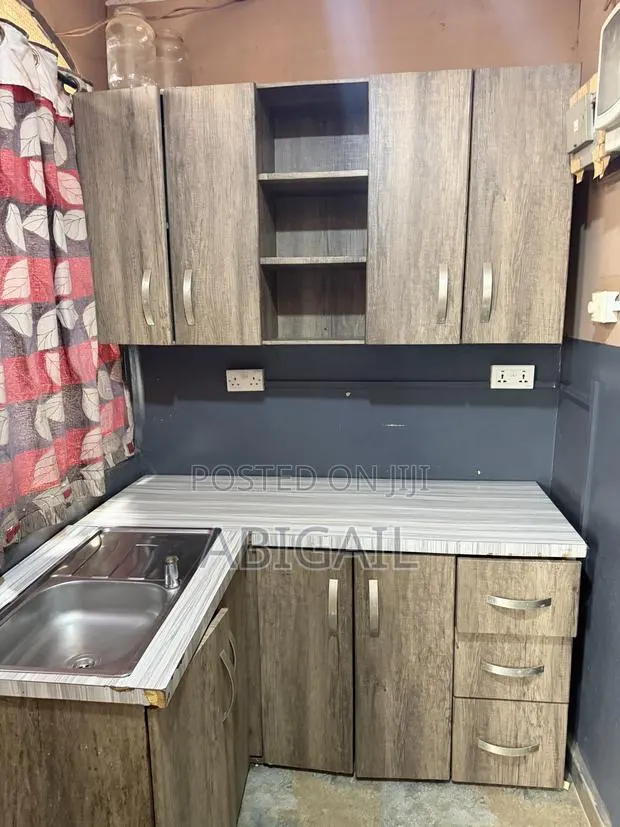 Kitchen Cabinets · Photo 1
