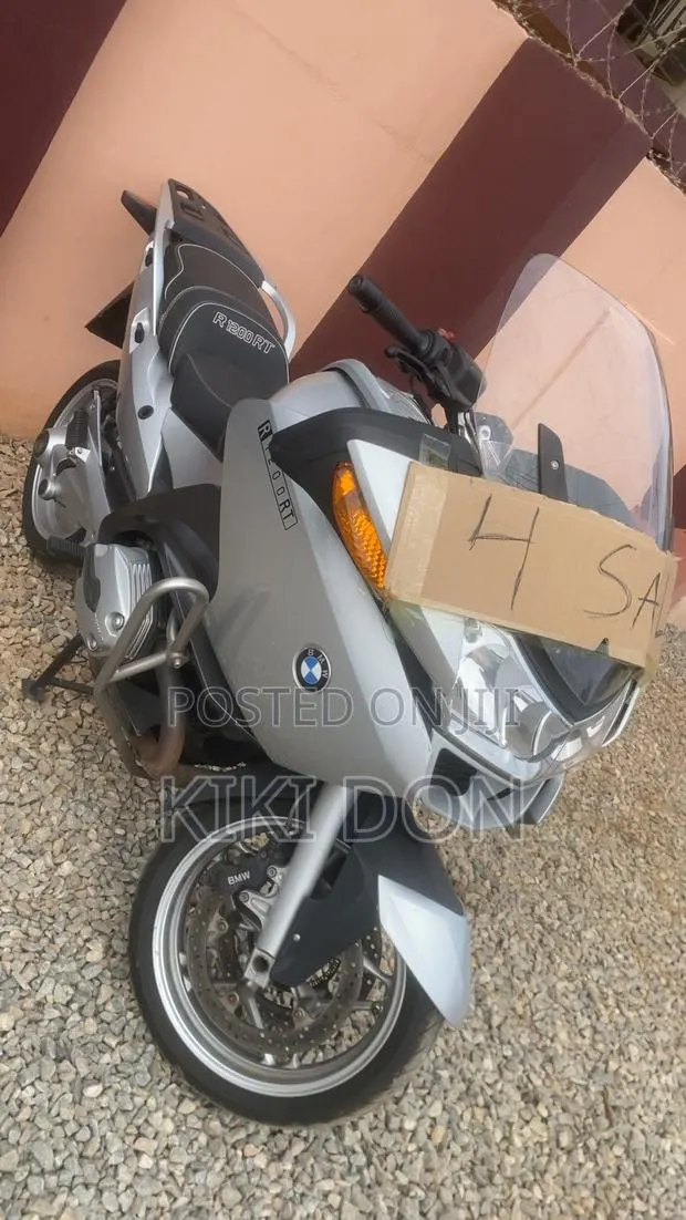BMW 1200 2017 Gray · Photo 1