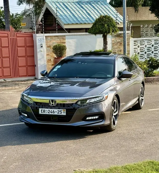 Honda Accord Sport 2.0T 2020 Gray · Photo 1