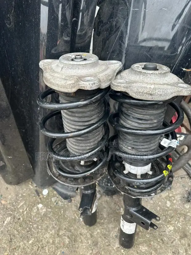 Mercedes Benz GLB 250 2018 to 2023 Front Shocks Absorbers · Photo 1