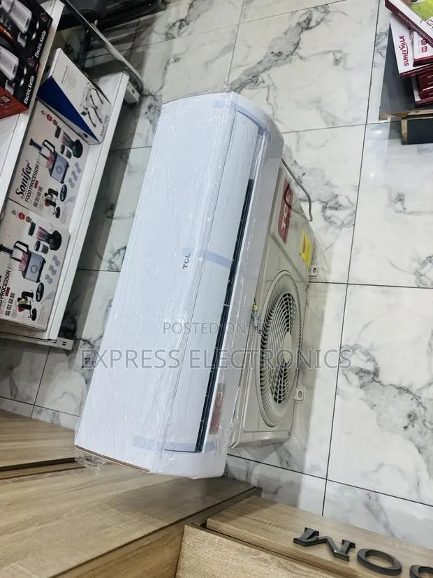 Turbo Mode Split White Air Conditioner TCL 1.5hp · Photo 1