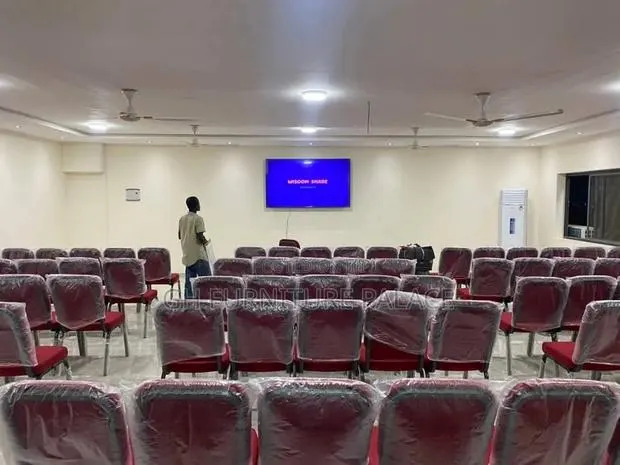 Auditorium Chairs Grade A · Photo 1