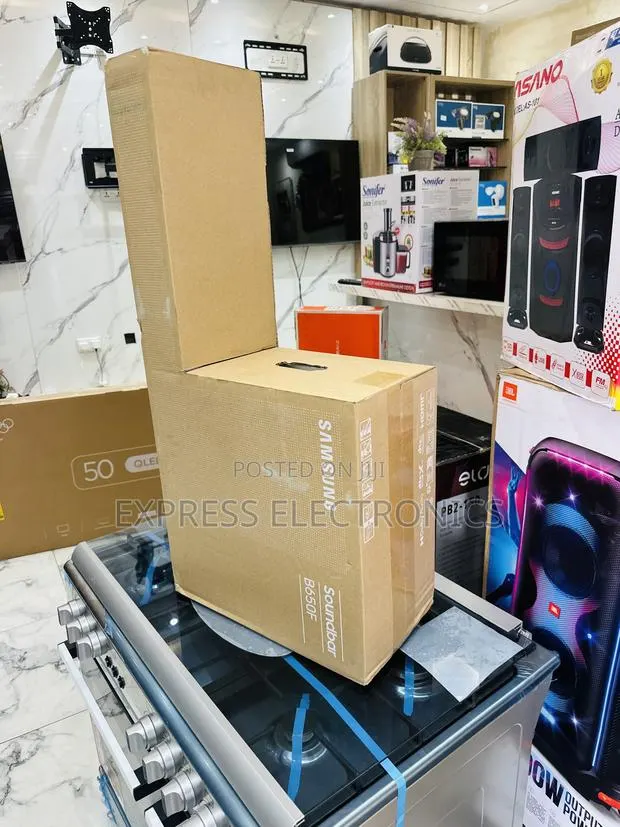 Ultra Modern B650f. 380w —Samsung · Photo 1