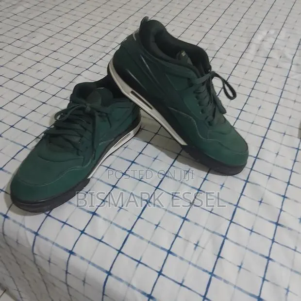 Jordan 4rm · Photo 1