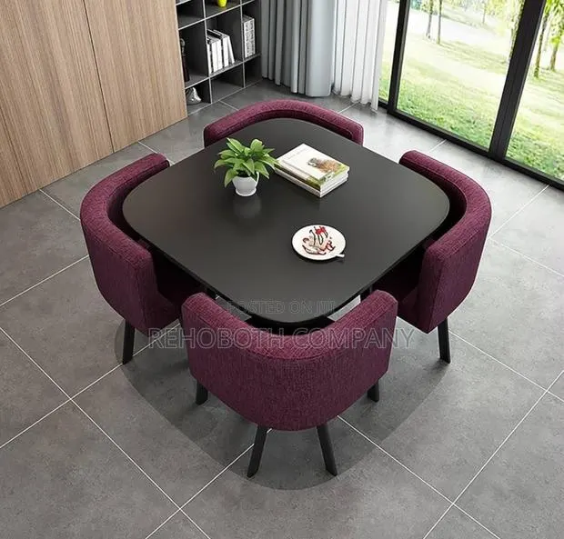 Quality Dining Table Set · Photo 1