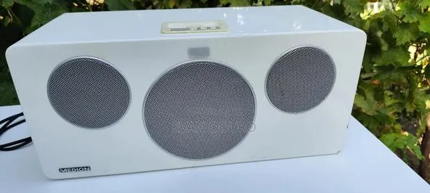 Powerful Medion Docking iPod Docking Station High-Quality, Deep Bass · Photo 1