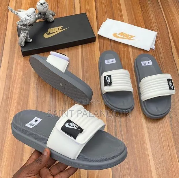 Nike Ofcourt Adjustable Slides · Photo 1