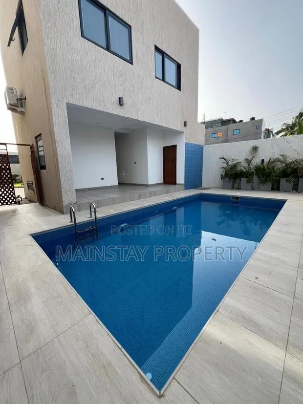 4bdrm Townhouse / Terrace in Mainstay Estates, East Legon for rent · Photo 1