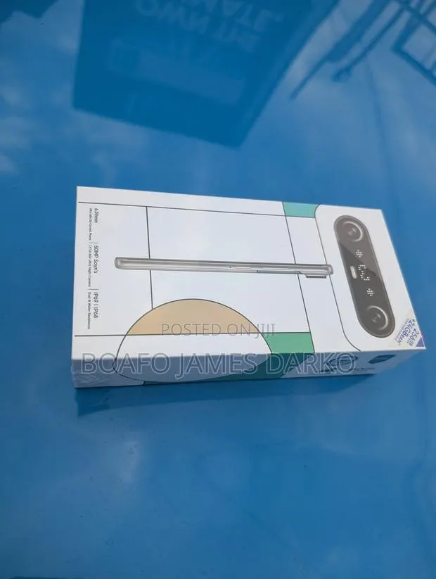 New Tecno Camon Slim 256 GB White · Photo 1