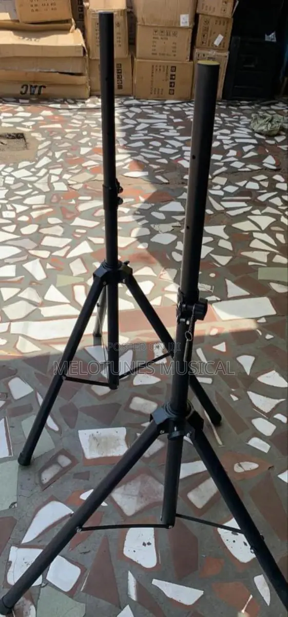 Speaker Stand · Photo 1