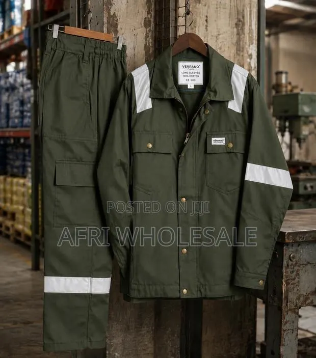 Italian Industrial Comfy Safety Overall Top and Down Coverall Workwear · Photo 1