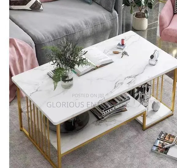Rt Shape Table · Photo 1