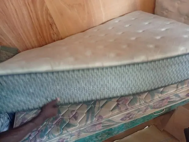 Foreign Double Mattress 55*74 · Photo 1