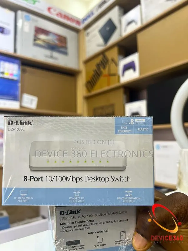 D-Link 8-Port 10/100 MBPS Unmanaged Switch Des-1008c · Photo 1