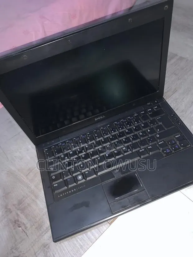 Laptop Dell Latitude 5540 6GB Intel Core i5 HDD 320GB · Photo 1